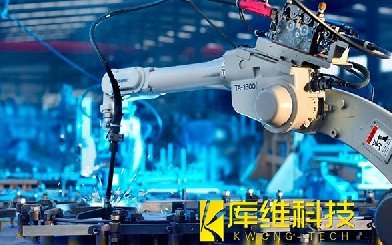 <b>從手動(dòng)到自動(dòng)：焊接設備的演變歷程</b>